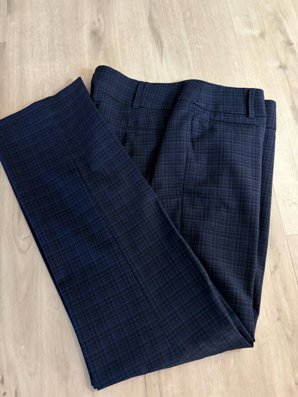 Women’s Size 8 Navy Plaid Dress Pants - Classic Tailored Fit